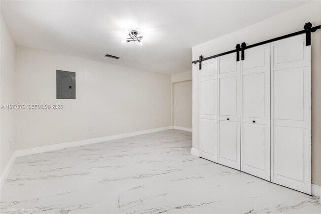 Building Photo - 10421 SW 184th St