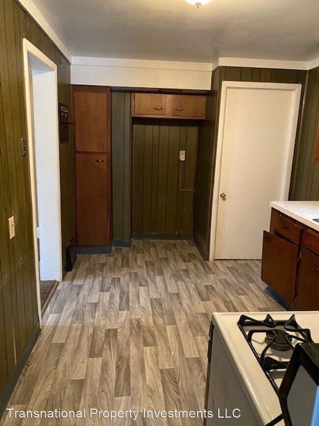 Building Photo - 3 br, 1.5 bath House - 8602 Jeffries Avenue