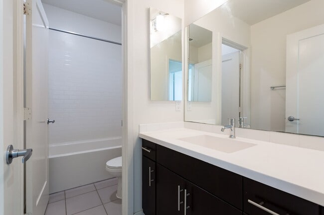 Building Photo - Beautiful Townhome at Millenia in Otay Ranch!