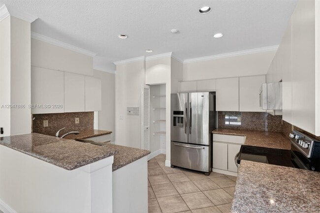 Building Photo - 1115 Camellia Cir