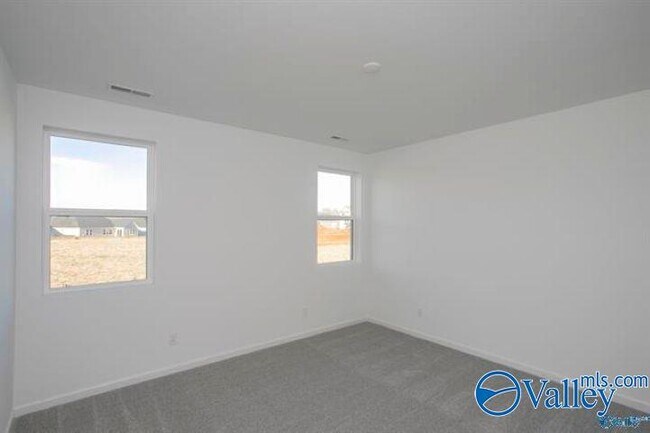Building Photo - 157 Jude Ln
