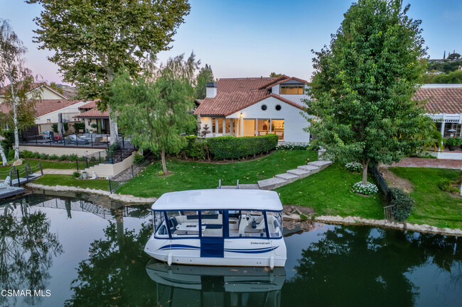 Primary Photo - 3811 Bowsprit Cir