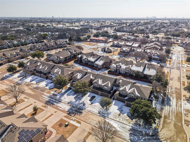 Building Photo - 936 Englewood Ln