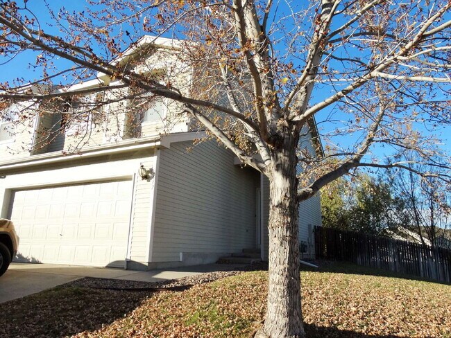 Building Photo - Fantastic Updated 3 Bed 2 Bath 2 Car Garage Duplex at Saddle Rock Ridge in Cherry Creek Schools!!