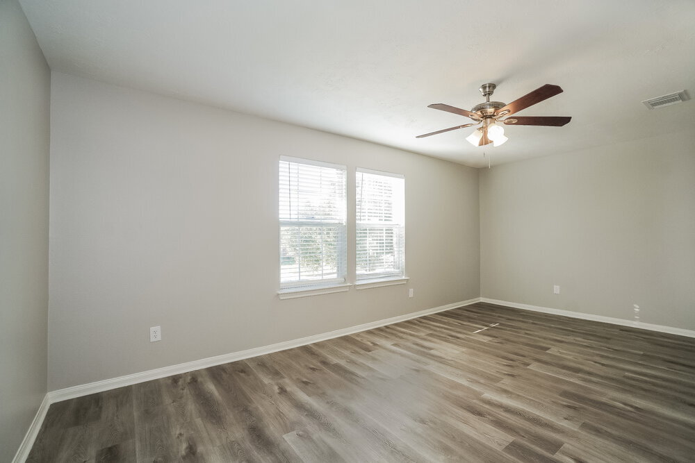Building Photo - 5370 Kyla Cir