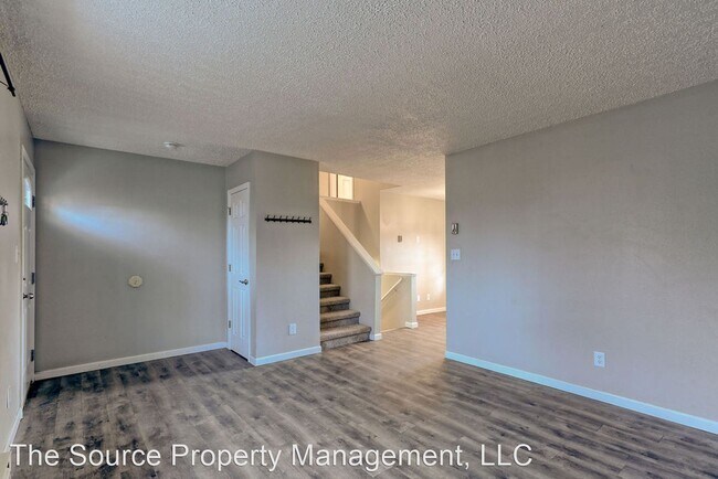 Building Photo - 3 br, 1.5 bath House - 2941 Swing Station Wy