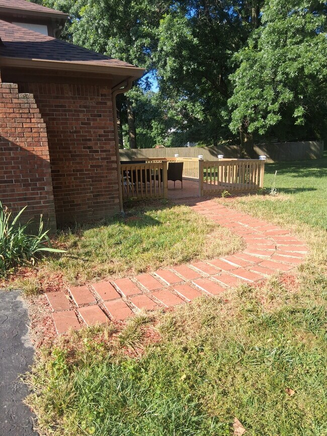 Building Photo - 3768 E Carmel Dr