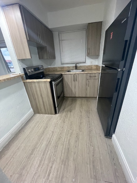 Building Photo - 2160 NW 29th St