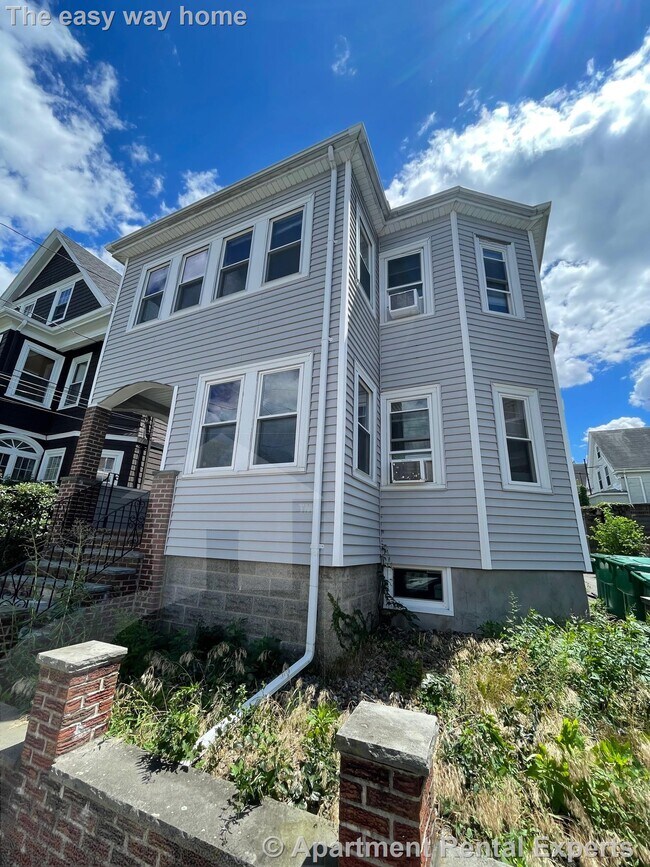 Building Photo - 40 Newbern Ave
