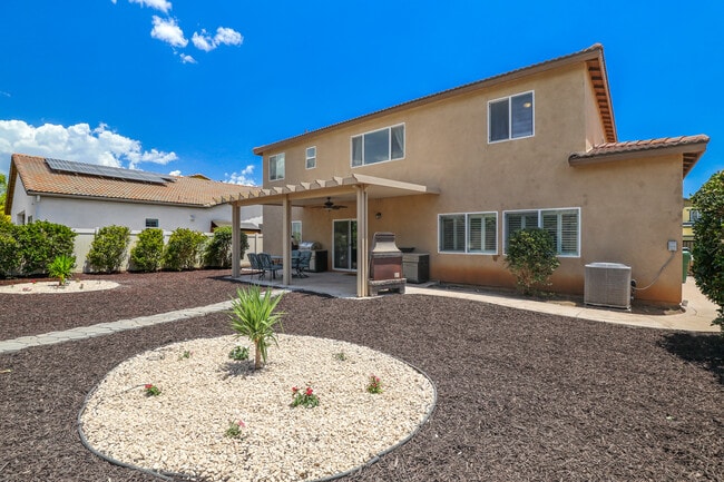 Building Photo - 30916 Snowberry Ln