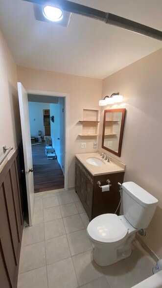 Building Photo - 30535 W 14 Mile Rd