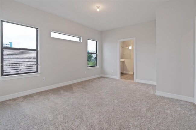 Building Photo - 4443 Providence Wy