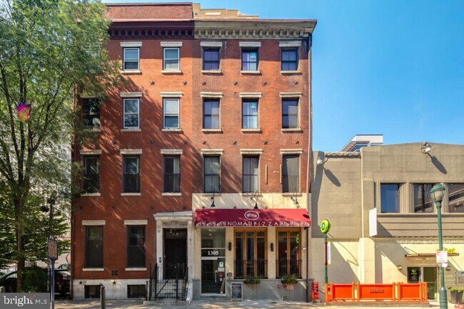 Building Photo - 1305 Locust St