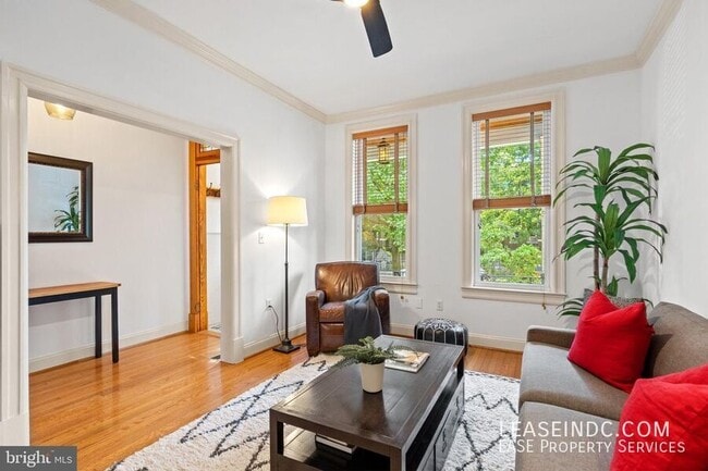 Building Photo - 260 15th St SE