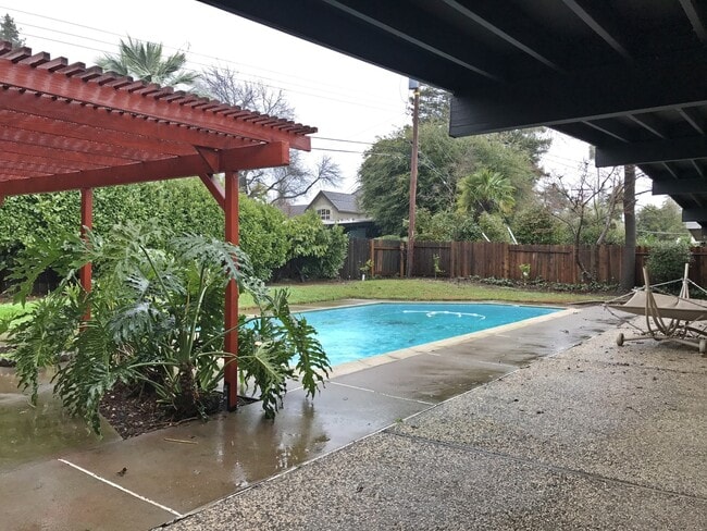 Building Photo - 4217 American River Dr
