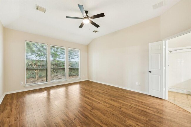 Building Photo - 1309 Bayport Ln