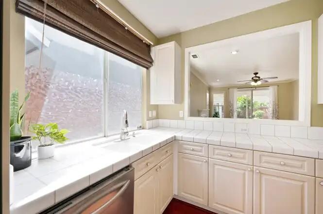 Building Photo - 10134 Creek Trail Cir