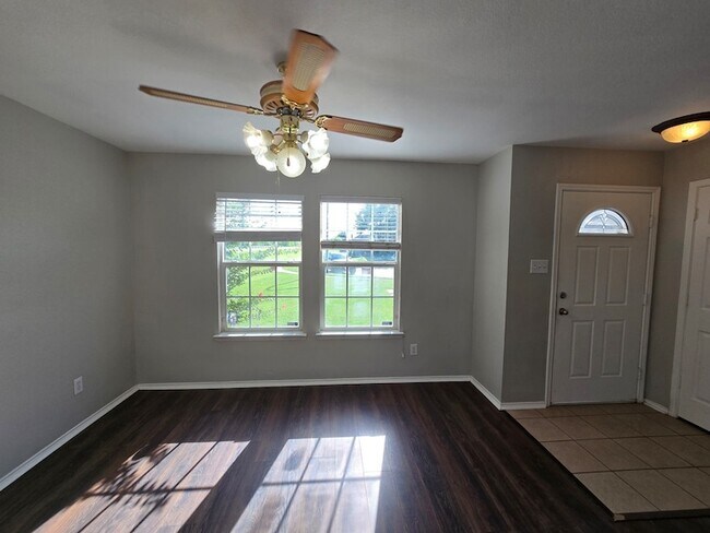 Building Photo - 12600 Pricklybranch Dr
