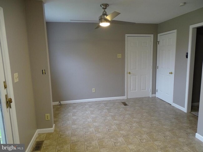 Building Photo - 480 Pensinger Rd