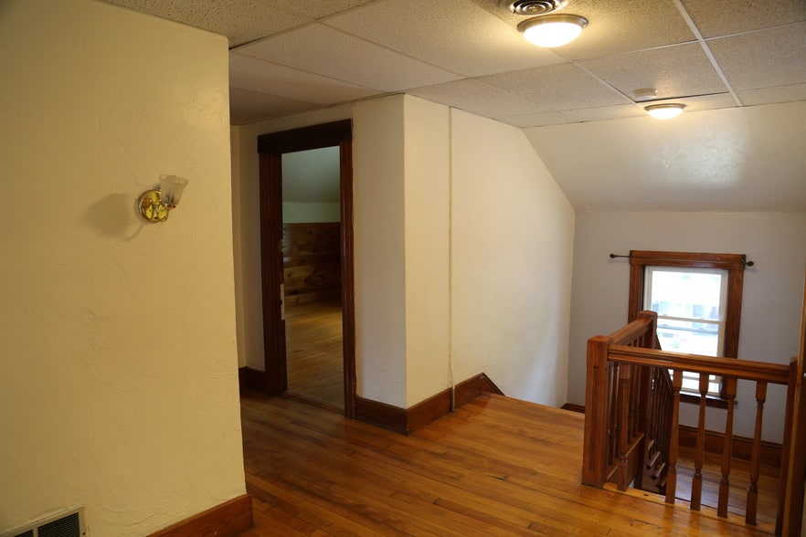 COMMON AREA VIEW FROM BEDROOM 3 - 16 Charlotte St