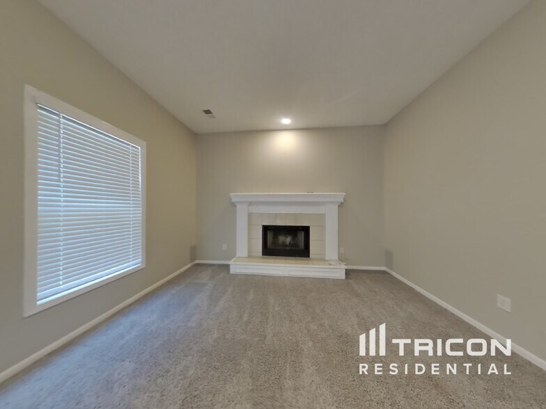 Building Photo - 20681 W 220th St