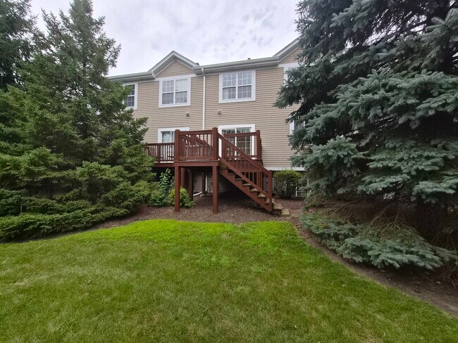 Building Photo - 2337 Hudson Cir