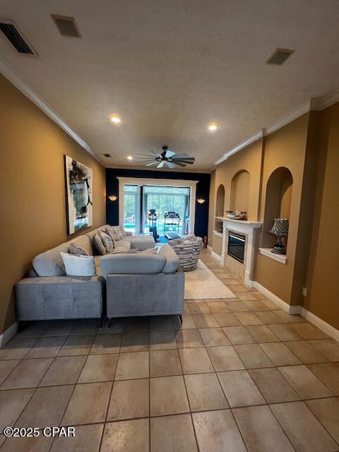 Building Photo - 136 Hombre Cir