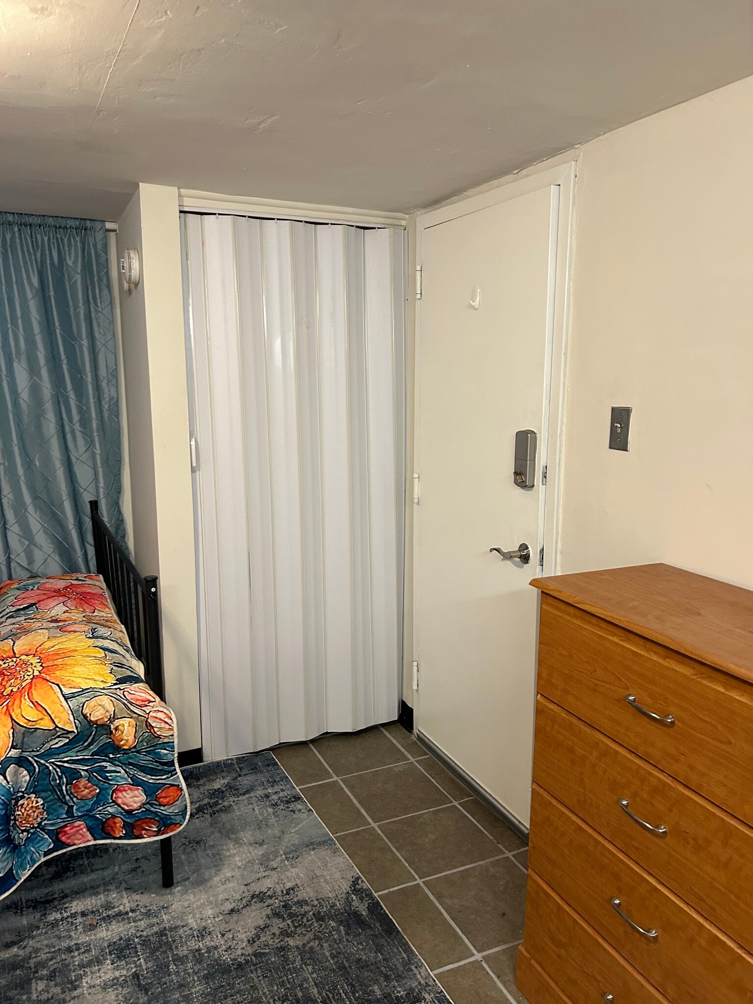 Closet and dresser - 3718 Conshohocken Ave