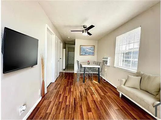 Building Photo - 420 Douglass Ave