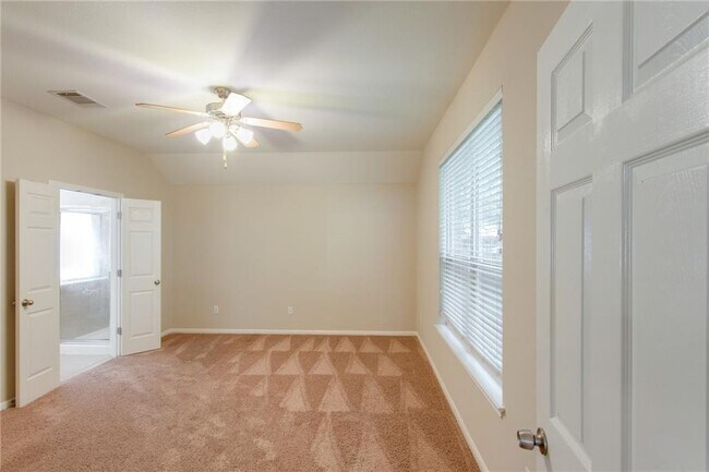 Building Photo - 205 Wigeon Cove