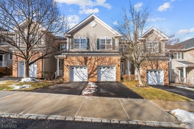 Building Photo - 30 Hoover Ave