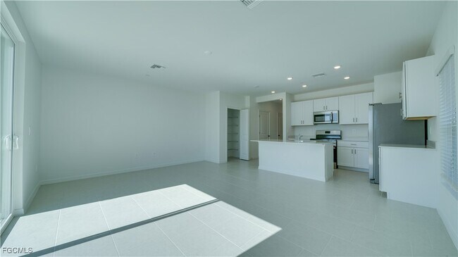 Building Photo - 4234 Caterina Ct