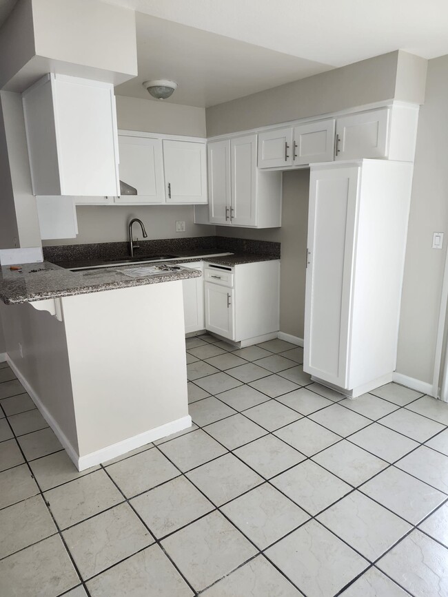 Kitchen area - 12566 Brookshire Ave