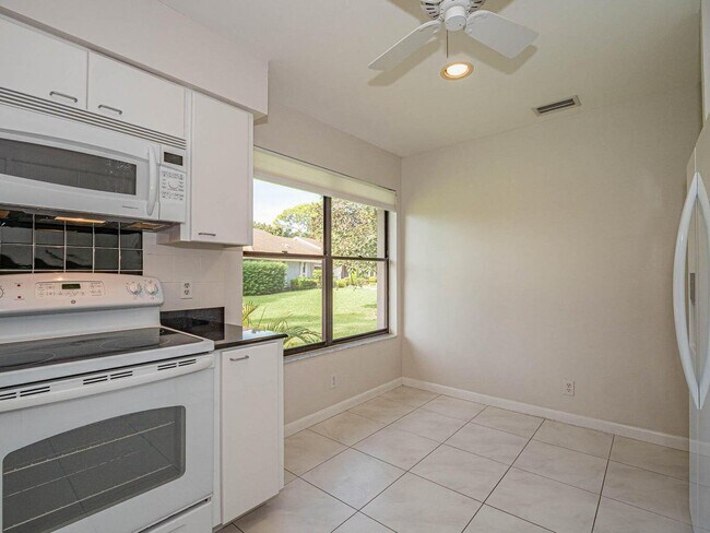 Building Photo - 13312 Touchstone Pl