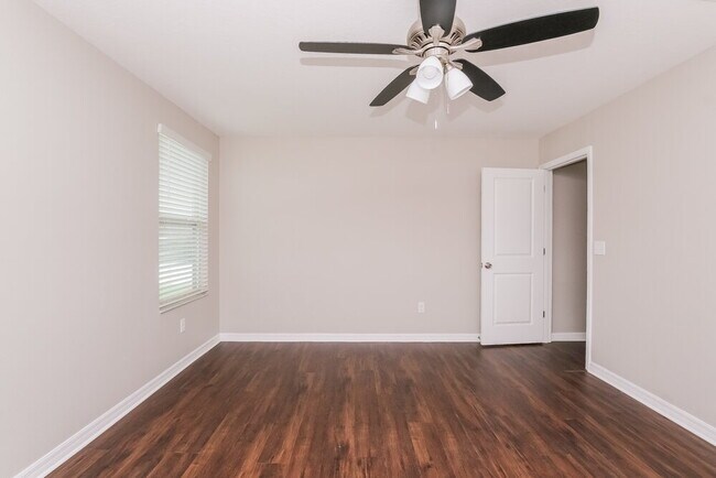 Building Photo - 4319 Globe Thistle Dr