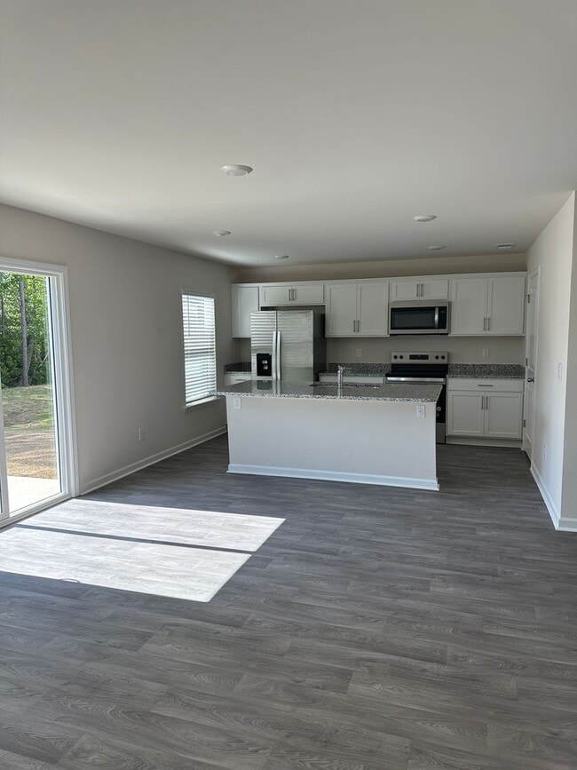 Building Photo - 361 Wellspring Dr