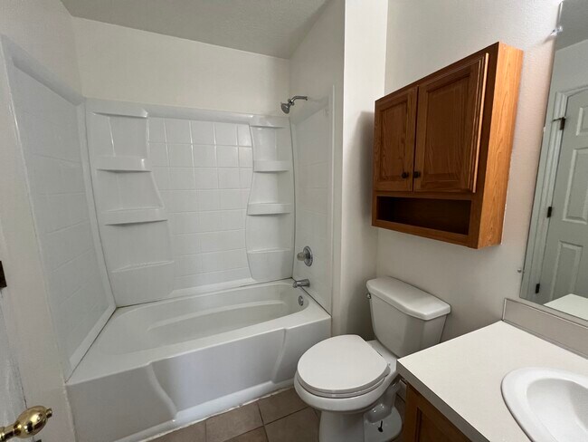 Bathroom - 1650 Talon Dr