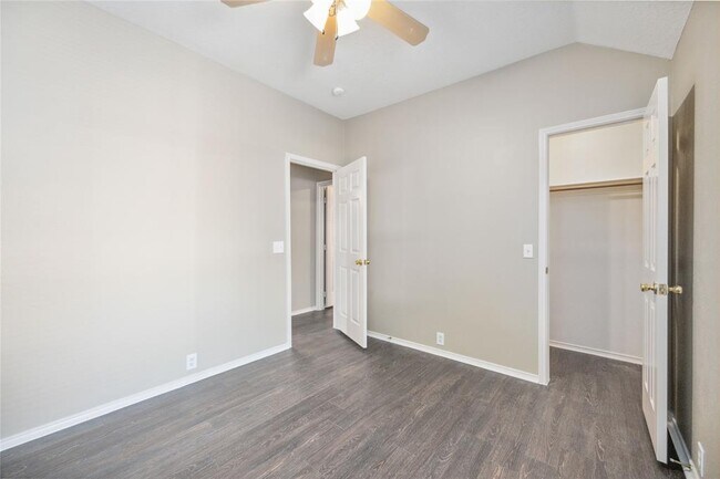 Building Photo - 4903 Cottage Stone Ln