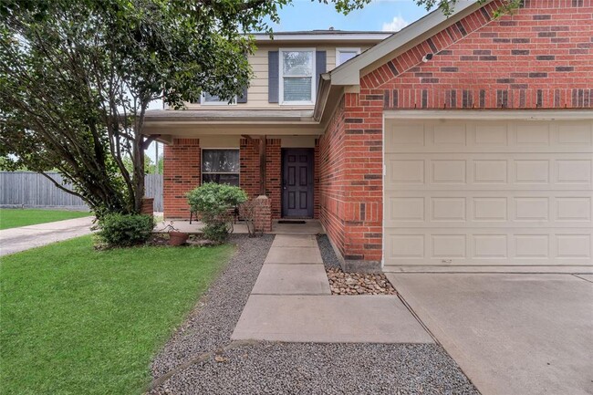 Primary Photo - 24422 Lakecrest Village Dr