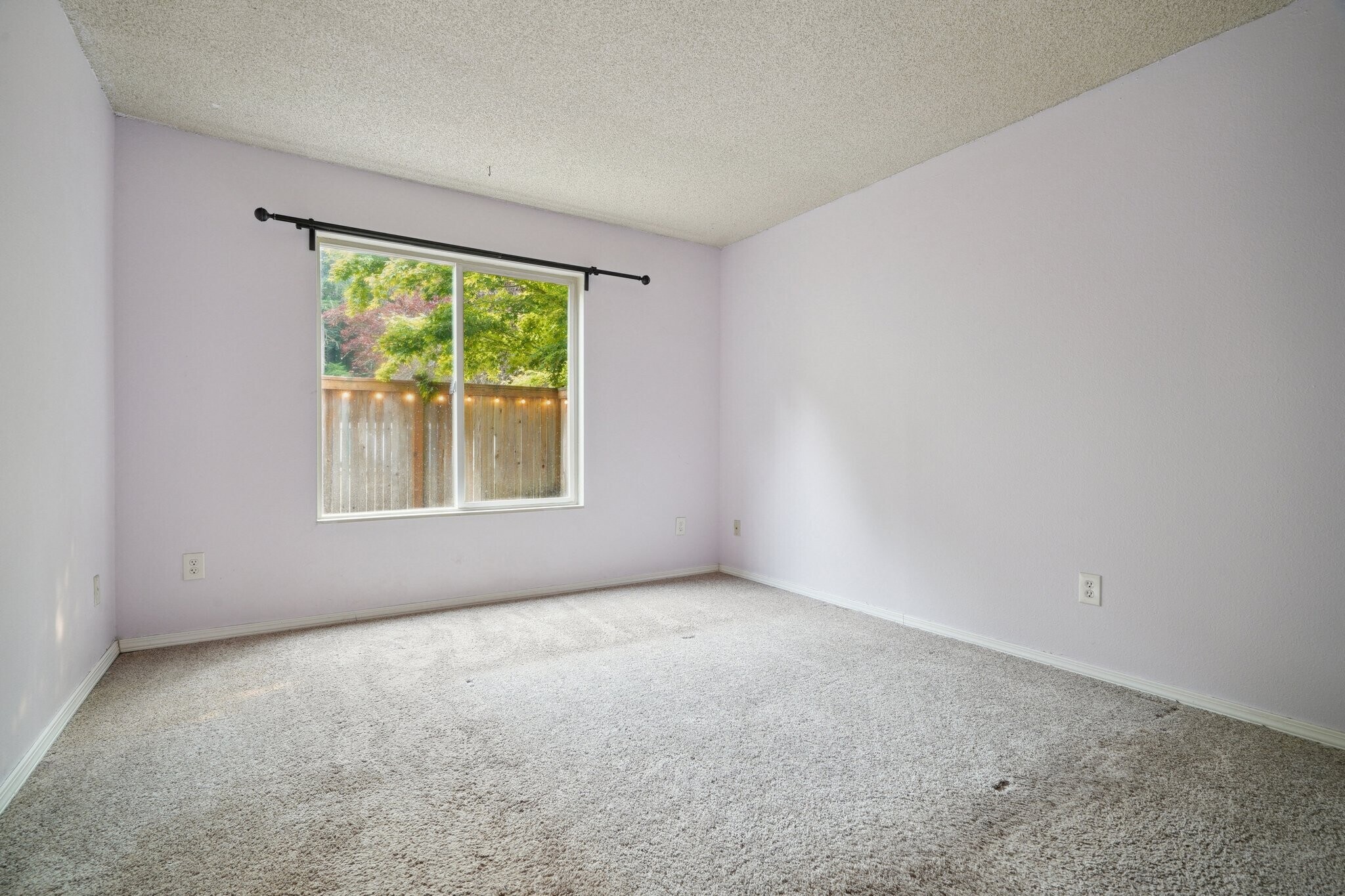 Building Photo - 12200 NE 147th Pl