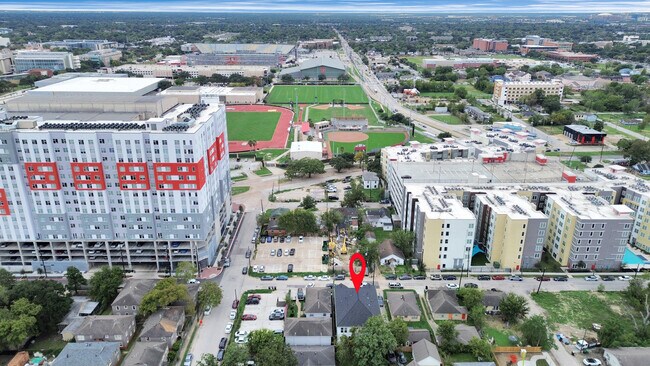 Building Photo - 3613 Rosalie St