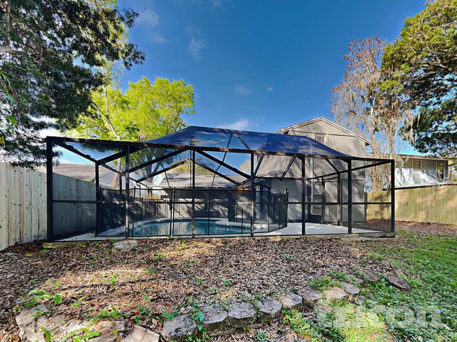 Building Photo - 2814 Cedaridge Dr