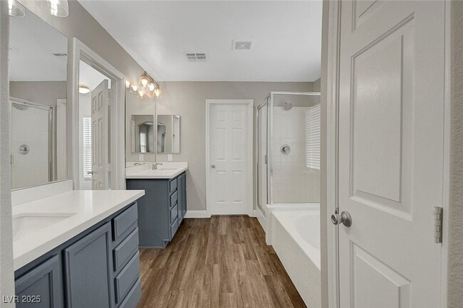 Building Photo - 9676 Grouse Grove Ave