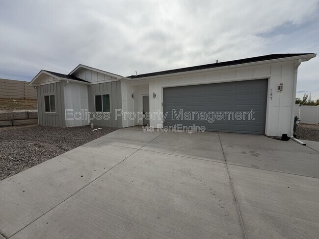 Building Photo - 147 Buena Vista Dr