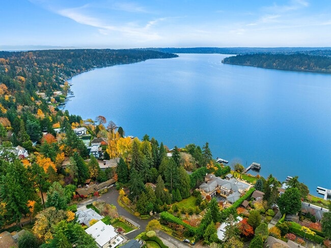 Building Photo - 4148 Boulevard Pl