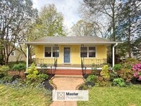 Building Photo - 11 Brooks Ave