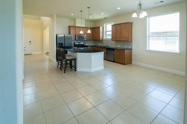 Building Photo - 1327 Graham Trace Ln