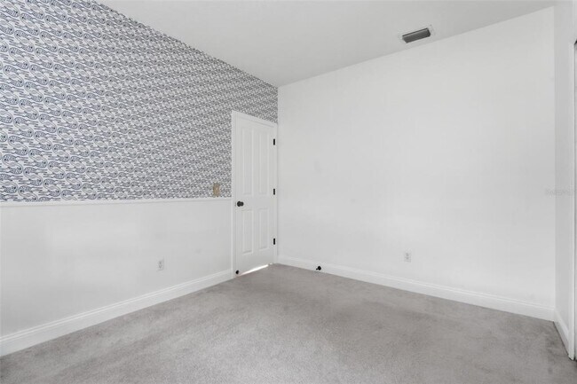 Building Photo - 1406 E Ridgewood St