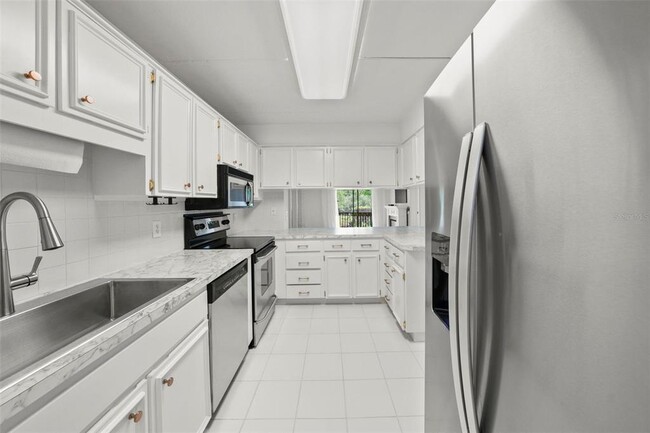 Building Photo - 1200 Tarpon Woods Blvd