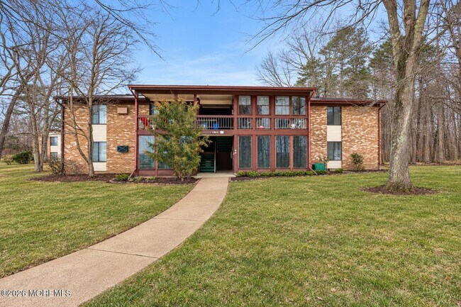 Building Photo - 110 Amberly Dr